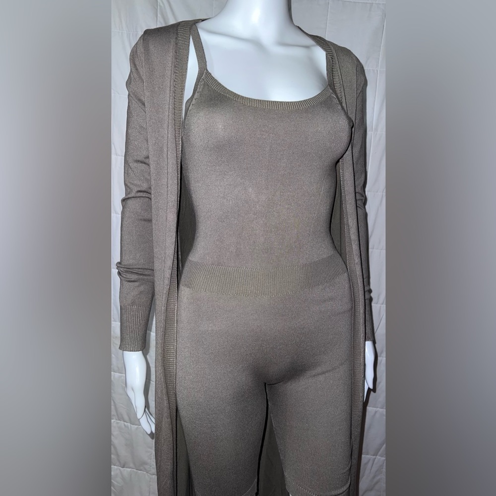 Fashion Nova Romper/Cardigan Set- Light Olive BRAND NEW